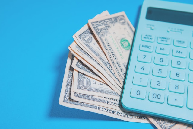 'How to Lower Your Cost Per Square Foot Without Sacrificing Quality